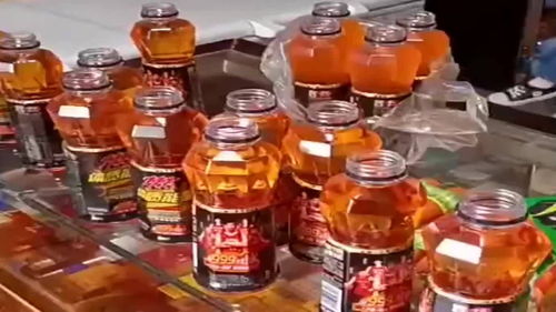 小伙連中20多瓶飲料，喝不下也帶不走的幸運(yùn)煩惱